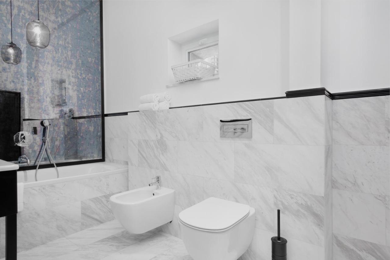 Hoza 35 By Homeprime Warsaw Exterior photo