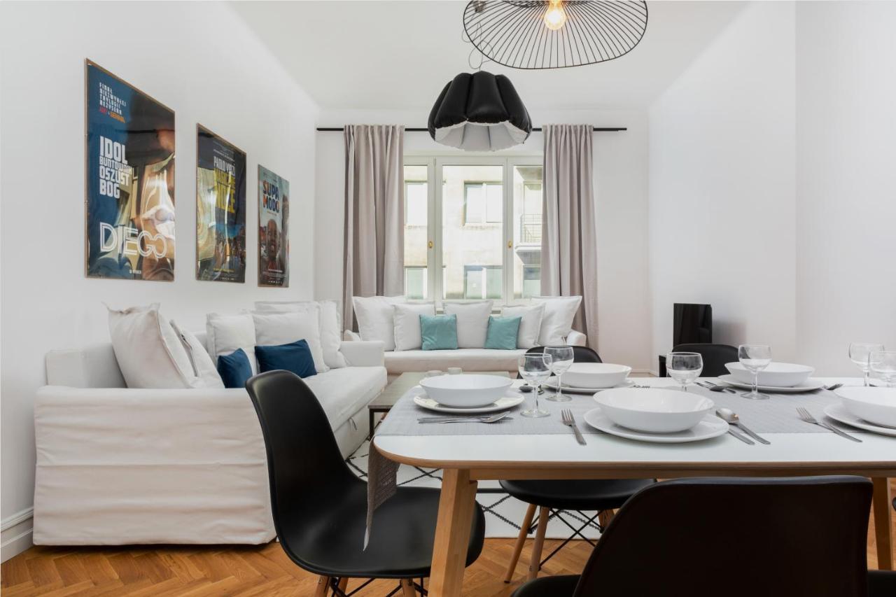 Hoza 35 By Homeprime Warsaw Exterior photo